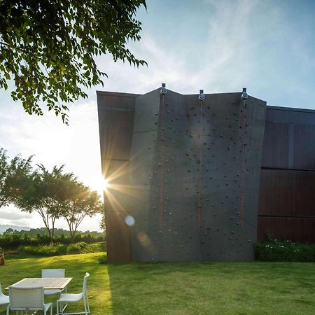 Dusitd2 Khao Yai Hotel Muszi Kültér fotó